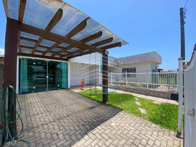 #233 - Casa para Venda em Arroio do Sal - RS