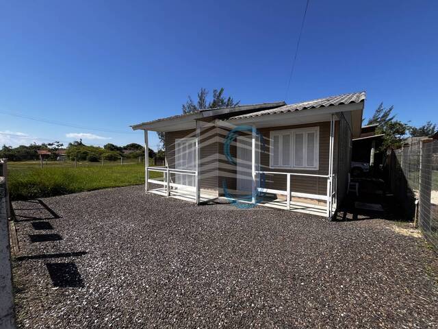 #284 - Casa para Venda em Arroio do Sal - RS