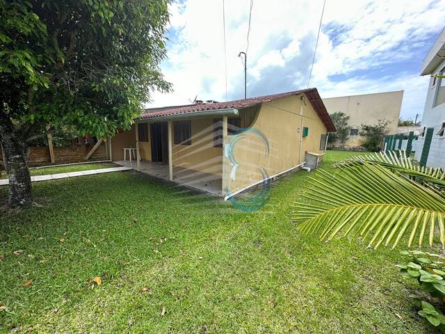 #295 - Casa para Venda em Arroio do Sal - RS
